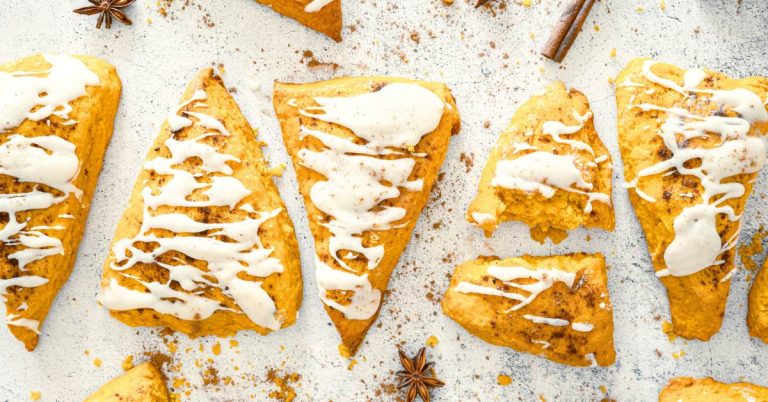 pumpkin-spice-scones